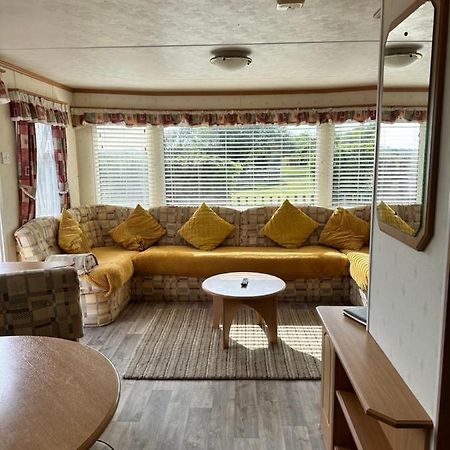 Static Caravan Пулхели Экстерьер фото