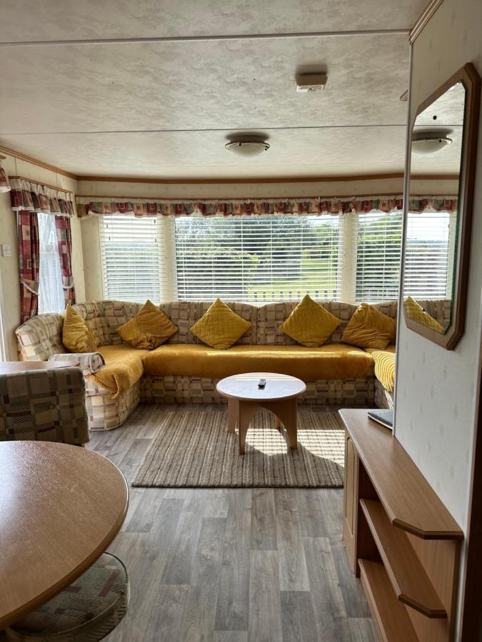 Static Caravan Пулхели Экстерьер фото