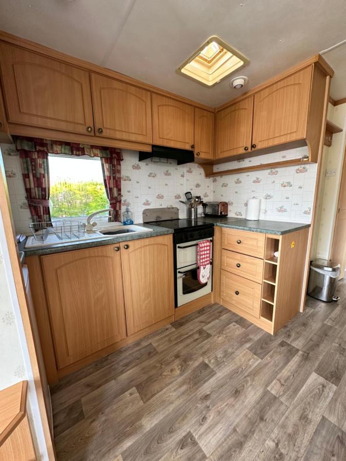 Static Caravan Пулхели Экстерьер фото