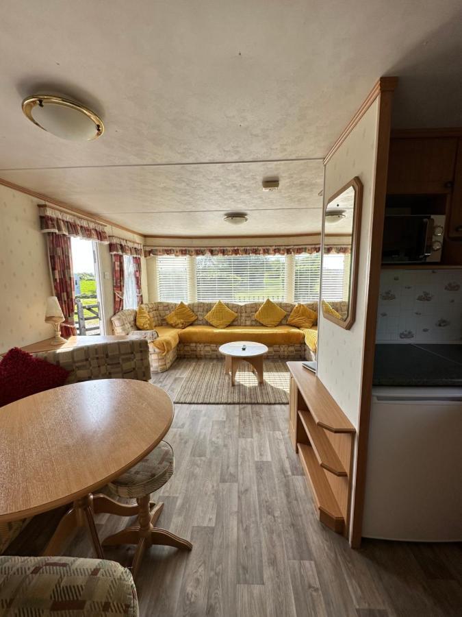 Static Caravan Пулхели Экстерьер фото
